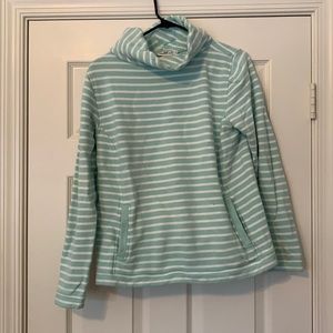 Vineyard vines,medium